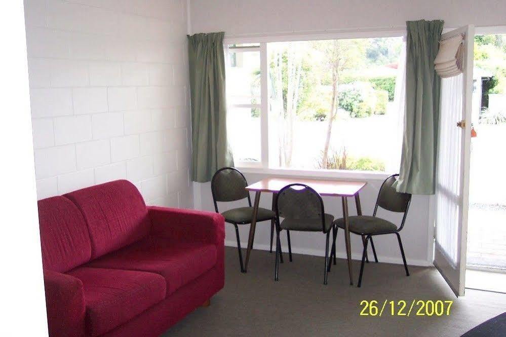 Blue Seas Motel Kaikoura Exterior photo